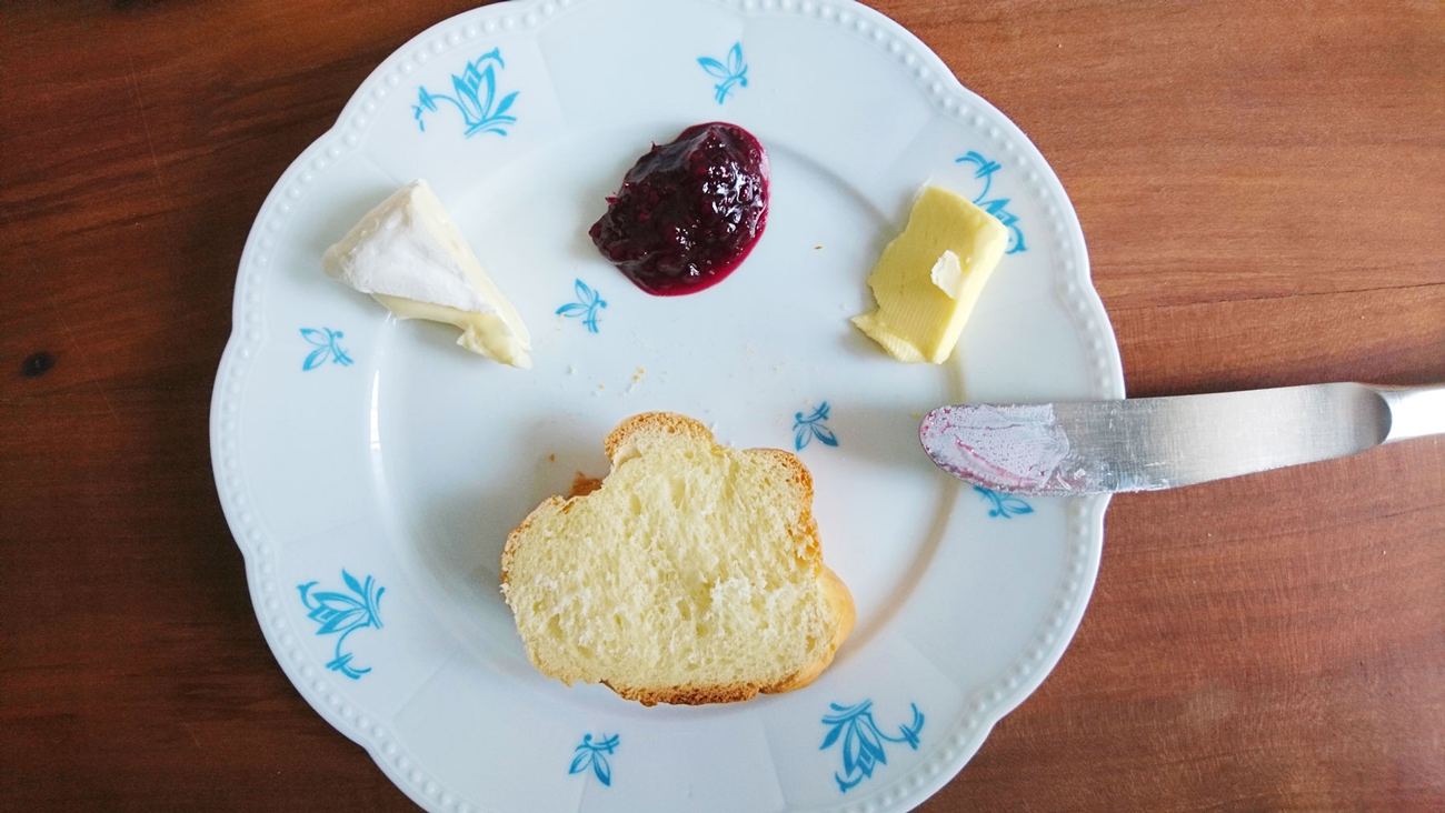 Zopf – Traditional Swiss Sunday Bread